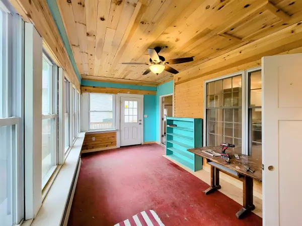 56 Caernarvon ST, Fair Haven, VT 05743