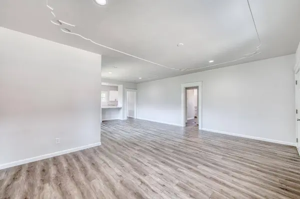 3212 E Platt Avenue, Fresno, CA 93702