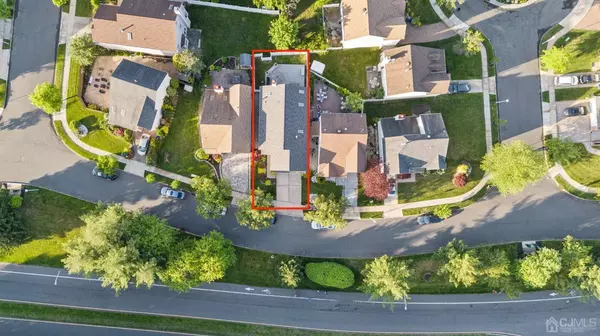 23 Tall Oaks CT, Old Bridge, NJ 08857