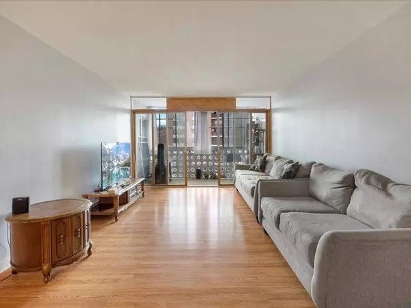 53 Melrose St #4E, Melrose, MA 02176