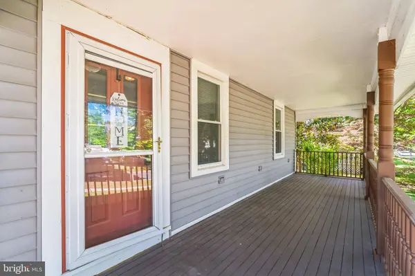 200 BOULEVARD, Florence, NJ 08518