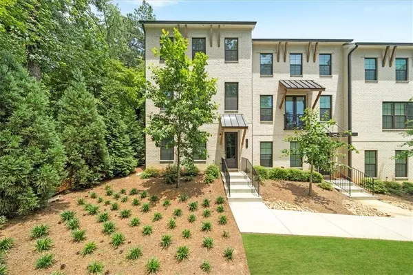 6035 Saffron WAY, Roswell, GA 30076