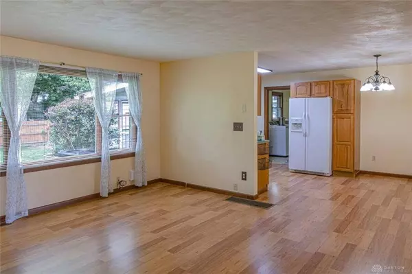 104 White Oak Drive, Pleasant Hill, OH 45359