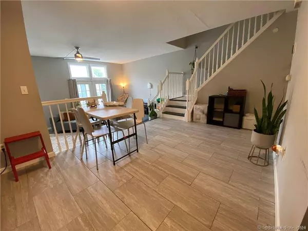 932 Quinnipiac Avenue #APT 5, New Haven, CT 06513