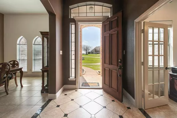 3316 S Bay Breeze Lane, Fort Worth, TX 76179