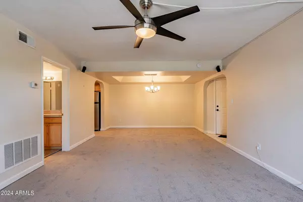 10444 N 69TH Street #217, Paradise Valley, AZ 85253