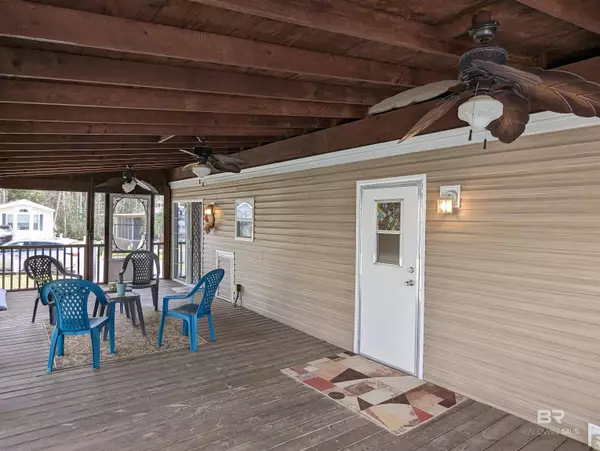 24711 County Road 20 #B9, Elberta, AL 36530