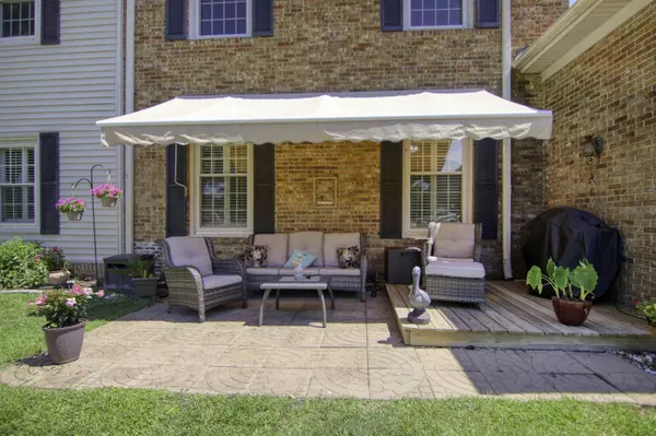 105 Woodlake Dr, Summerville, SC 29485