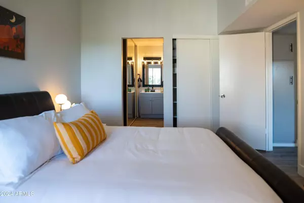 8055 E THOMAS Road #C306, Scottsdale, AZ 85251