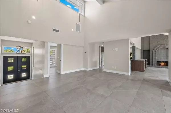 9448 Begonia CT, Sanibel, FL 33957