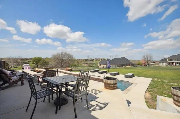 3316 S Bay Breeze Lane, Fort Worth, TX 76179