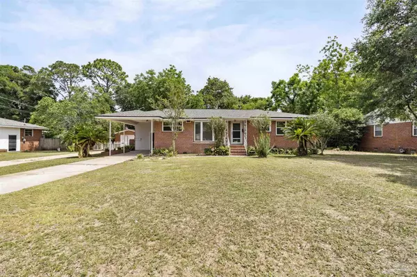 1811 Peyton Dr, Pensacola, FL 32503