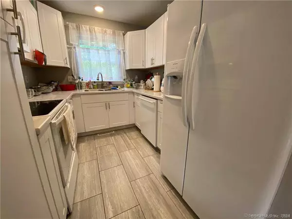 932 Quinnipiac Avenue #APT 5, New Haven, CT 06513