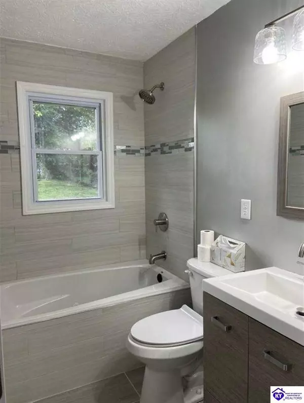 97 Cedar Hill Drive, Elizabethtown, KY 42701