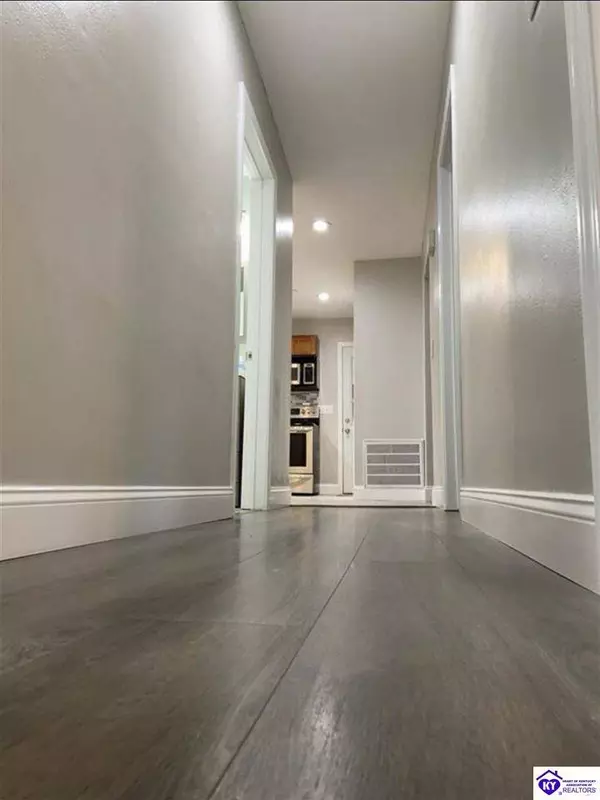 97 Cedar Hill Drive, Elizabethtown, KY 42701