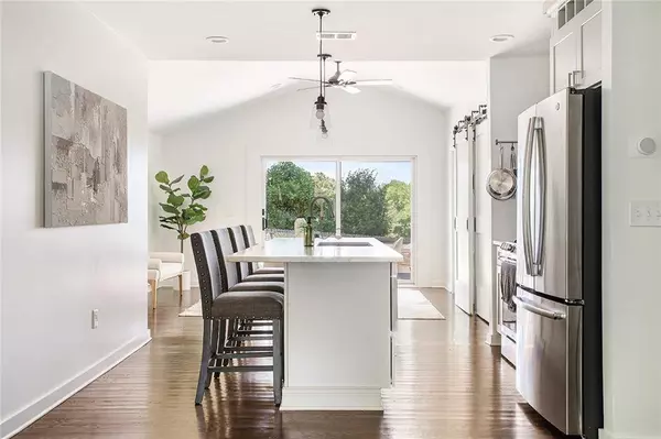 477 Erin AVE SW, Atlanta, GA 30310