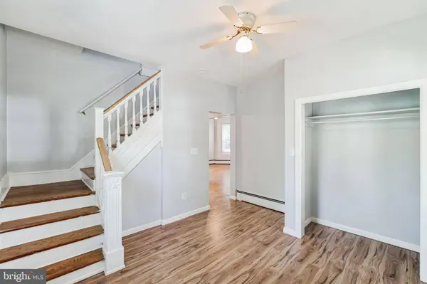 200 BOULEVARD, Florence, NJ 08518