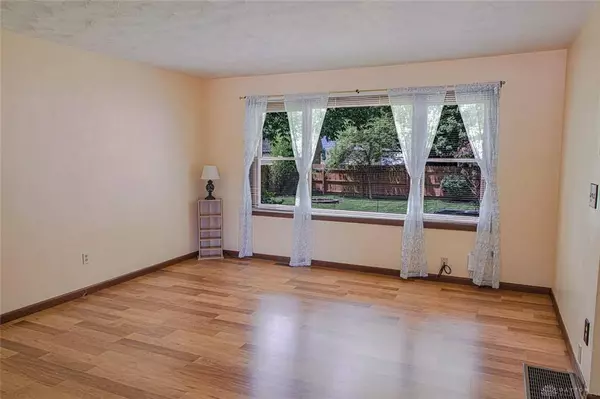 104 White Oak Drive, Pleasant Hill, OH 45359