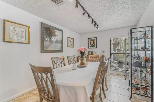 1389 SAWGRASS CT, Winter Park, FL 32792