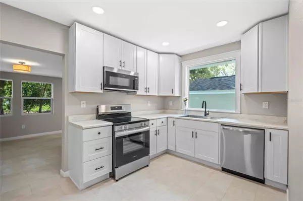 1405 E FERN RD, Lakeland, FL 33801