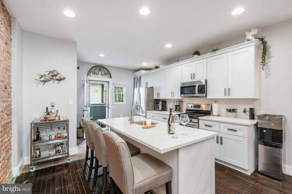 1811 N MUTTER ST, Philadelphia, PA 19122