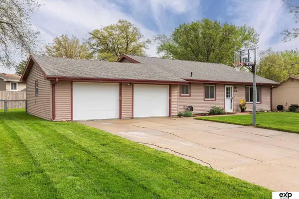 13402 Slayton Street, Omaha, NE 68138