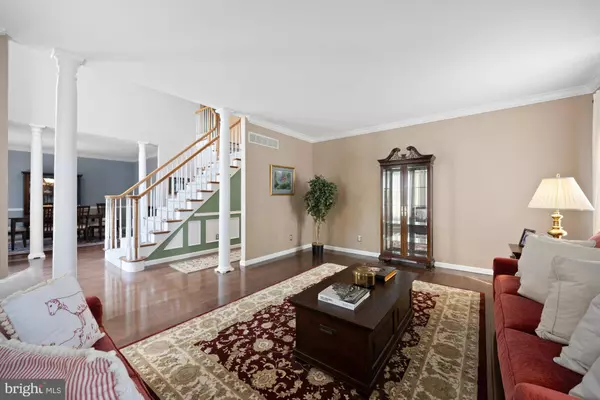 15 JOSEPH DR, Sewell, NJ 08080