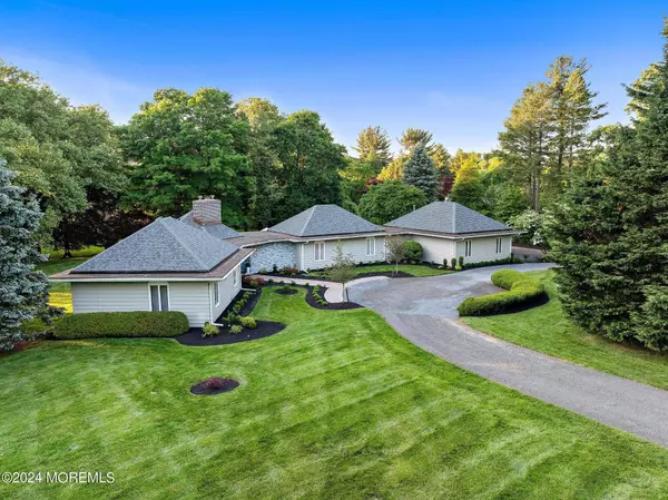 530 Ridge Road, Fair Haven, NJ 07704