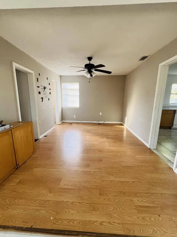 2154 Henry ST NE, Palm Bay, FL 32905