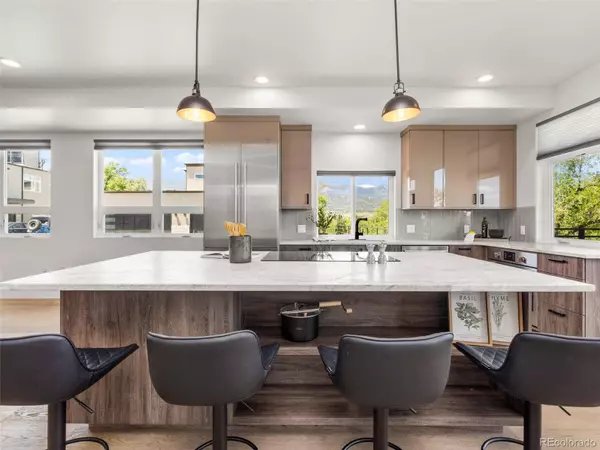 62 Sommerlyn RD, Colorado Springs, CO 80906