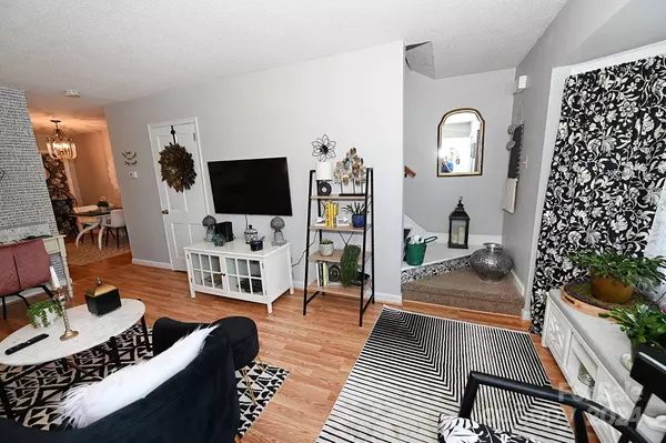 160 17th ST NW #4B, Hickory, NC 28602