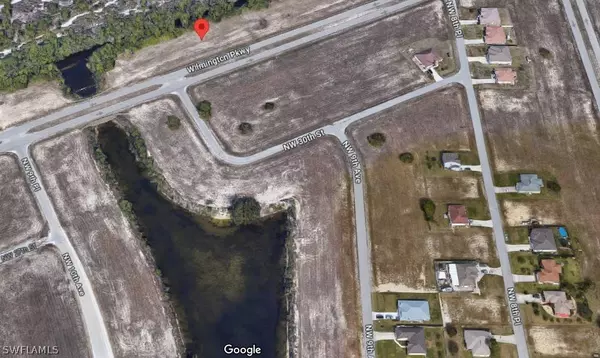 907 Wilmington Pkwy, Cape Coral, FL 33993
