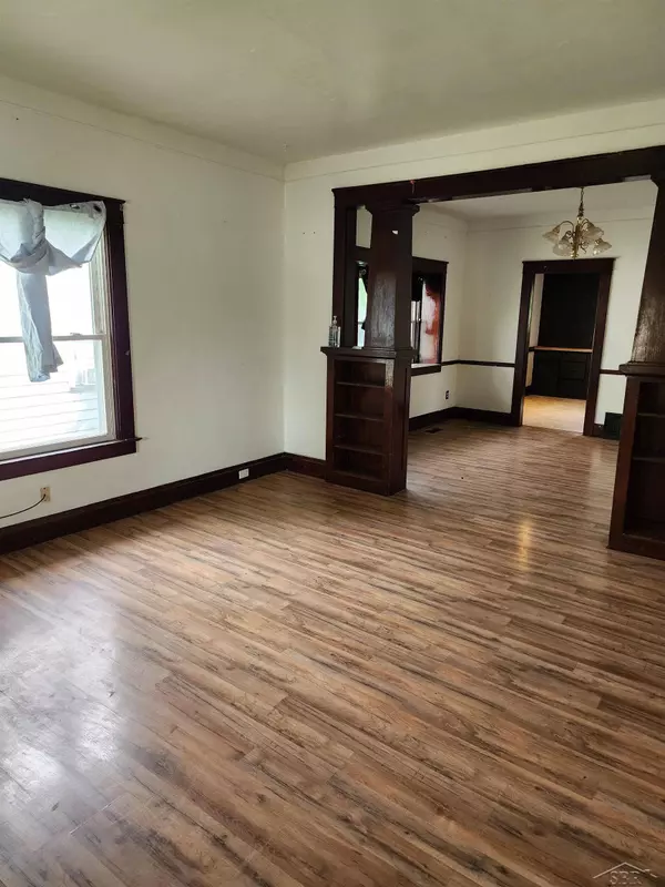 527 Meade Street, Saginaw, MI 48602