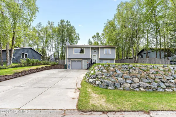 1920 Jarvis AVE, Anchorage, AK 99515