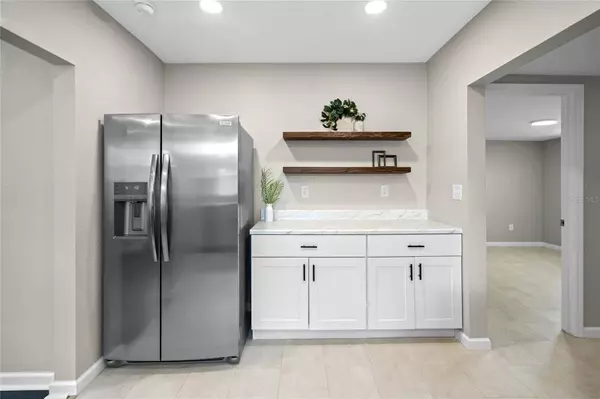 1405 E FERN RD, Lakeland, FL 33801