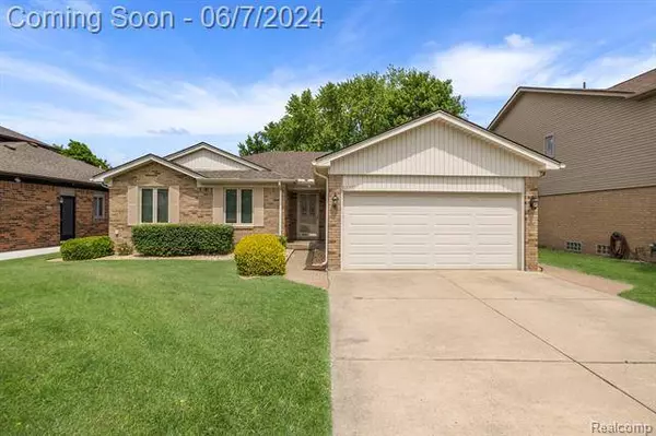 13327 Mair Drive, Sterling Heights, MI 48313