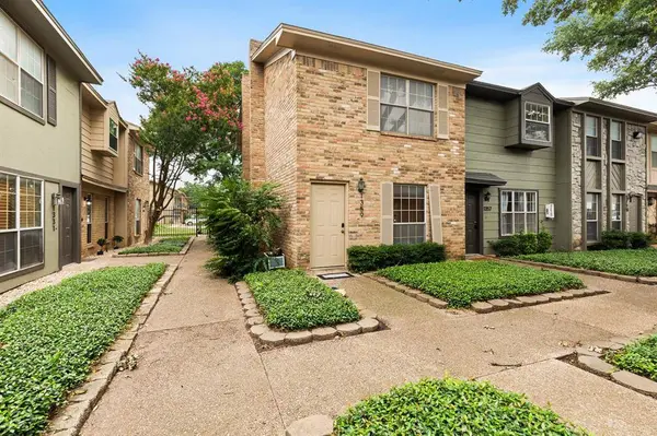 1329 S 11th Street #A11, Waco, TX 76706