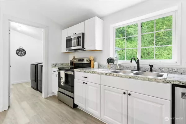 20 Marissa Lane, Mccleary, WA 98557