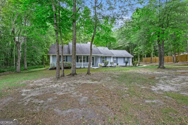 123 Lullwater DR, Sharpsburg, GA 30277