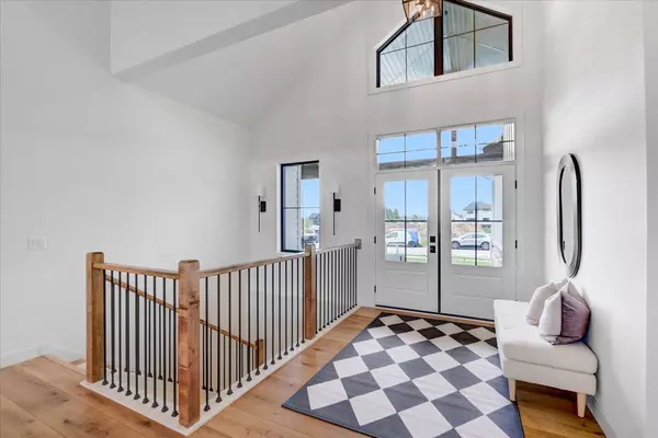 903 Roger Court, Waunakee, WI 53597