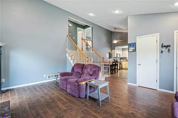 9707 W 49TH ST, Merriam, KS 66203