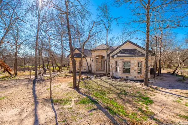 22379 Mathis Rd, San Antonio, TX 78264