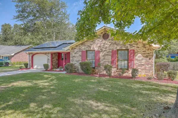 3426 Smoketree Ct, North Charleston, SC 29420