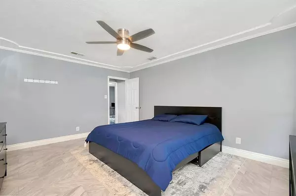 4009 Chestnut Street, Fort Worth, TX 76137