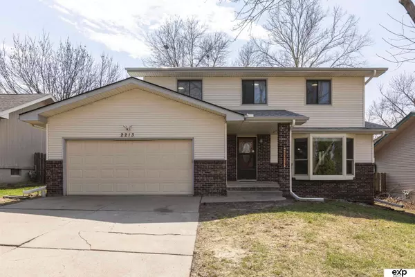 2213 Coventry Drive, Bellevue, NE 68123