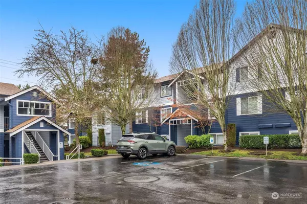 10825 SE 200th ST #A201, Kent, WA 98031