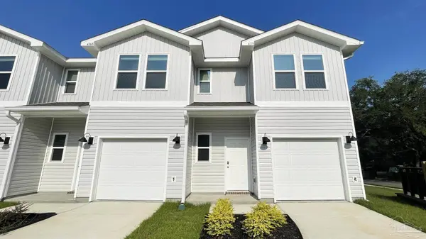 4046 Pendragon Cir, Milton, FL 32583