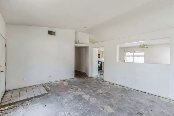 79195 Laurie CT, La Quinta, CA 92253