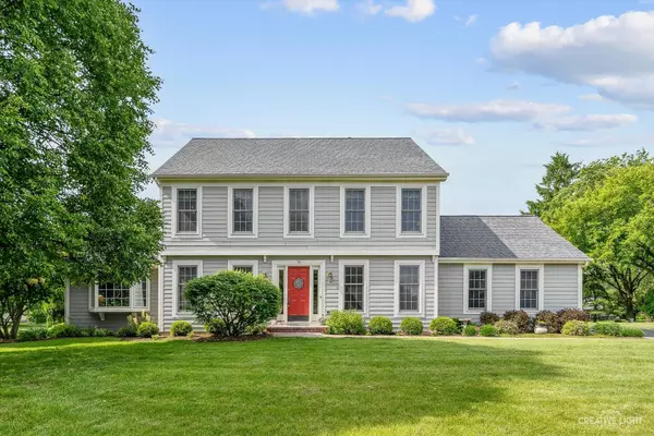 50 Deer Run, Crystal Lake, IL 60012