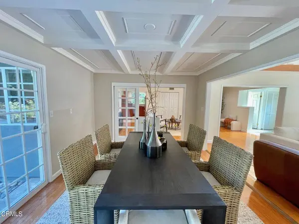 4742 Castle RD, La Canada Flintridge, CA 91011